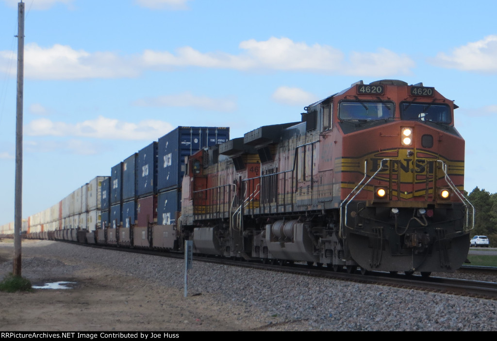 BNSF 4620 East